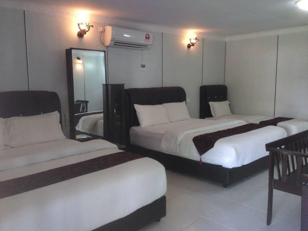 ราซา เซนัง วิลลา Hotel ปันไตเจอนัง ภายนอก รูปภาพ